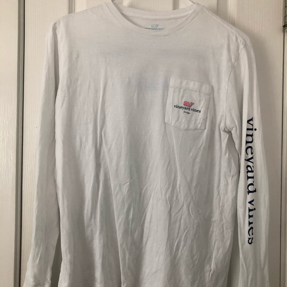 Vineyard vines Chicago t shirt